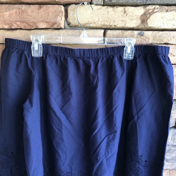 Tommy Hilfiger navy off shoulder blouse NWT - Picture 10 of 15